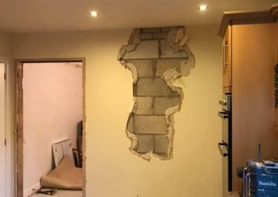 Builders in Ellesmere