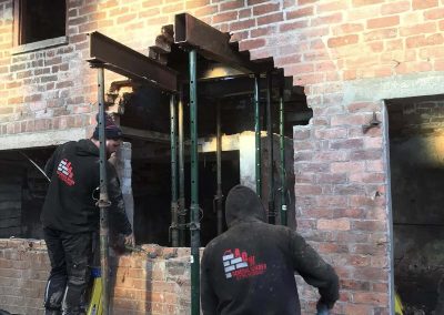 Builders in Ellesmere