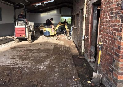 Builders in Ellesmere