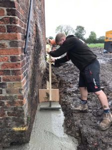 Builders in Ellesmere