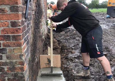 Builders in Ellesmere