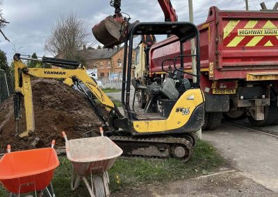 Builders in Ellesmere