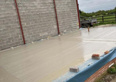 Builders in Ellesmere