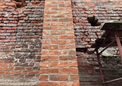 Builders in Ellesmere