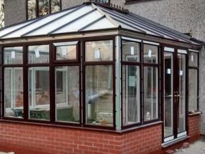 Builders in Ellesmere